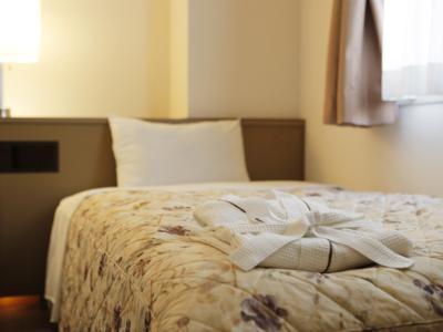 Sankei Hotel 2*